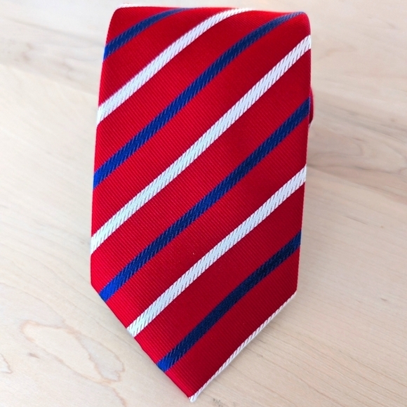 TIE RACK Elegant Red Striped Tie - Picture 2 of 6